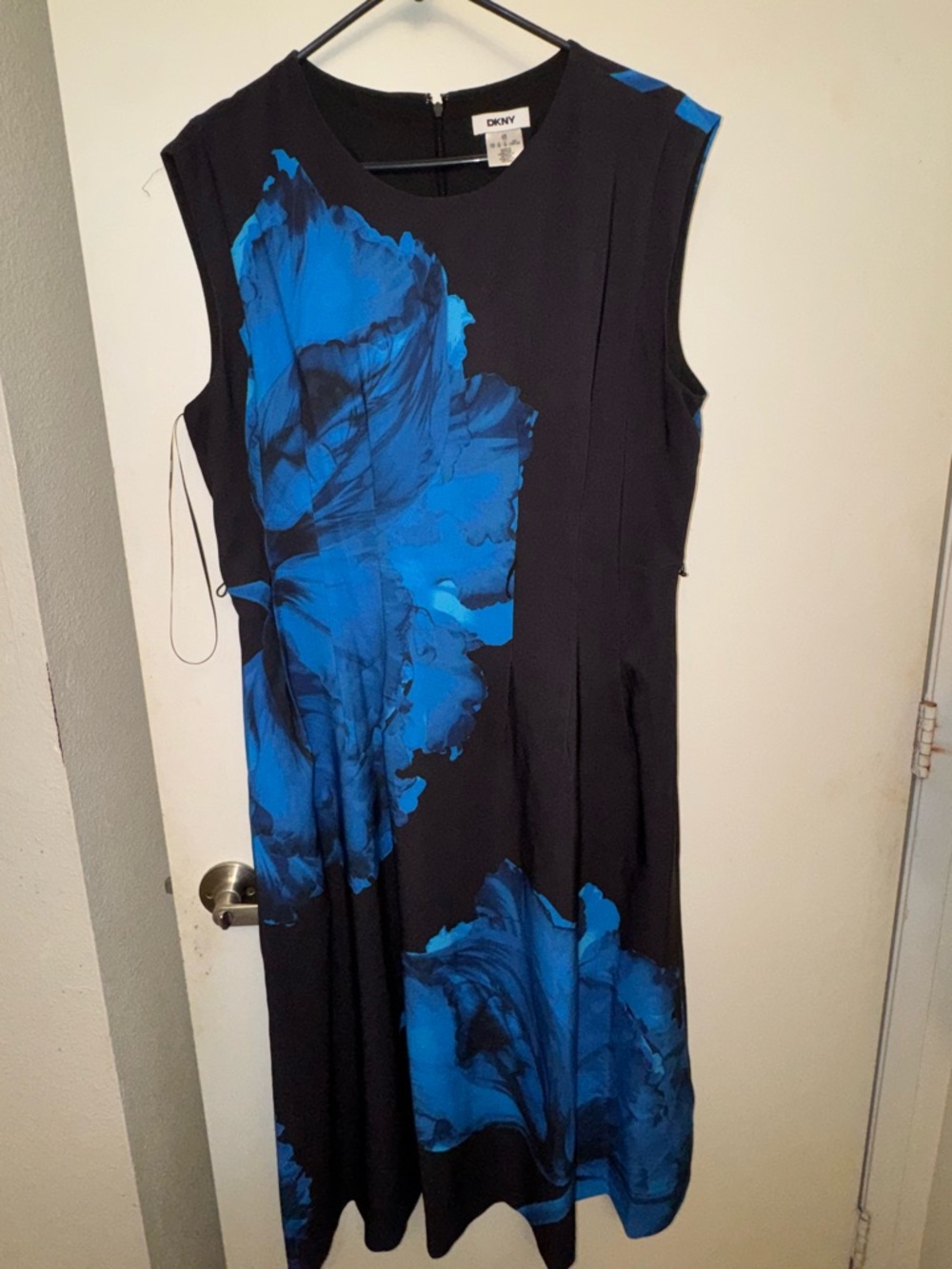 DKNY Black Maxi Dress with Blue Abstract Floral Print size 14